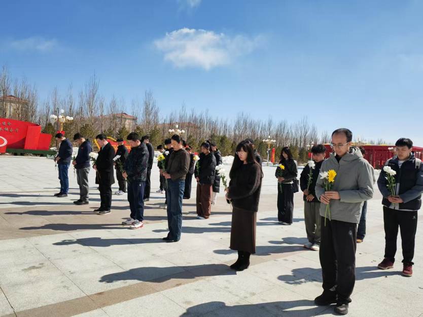 4c52ebfb587a762b3f8d3af57d475a25